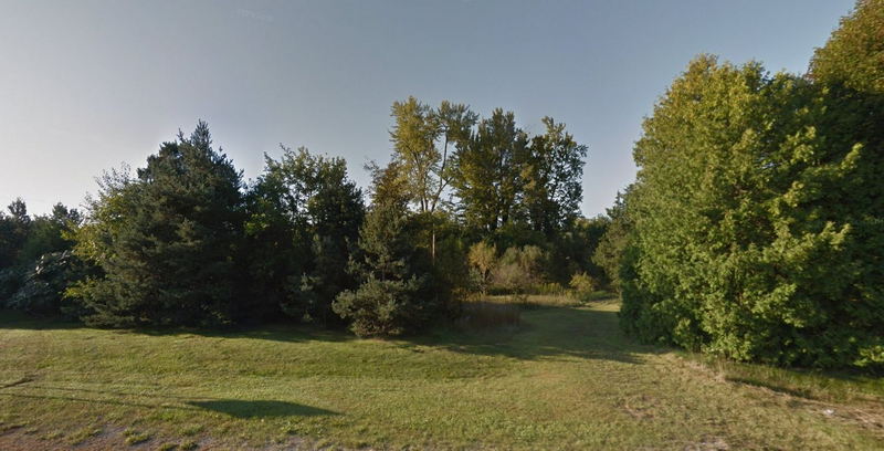 M-21 Motor Court - Now An Empty Lot (newer photo)